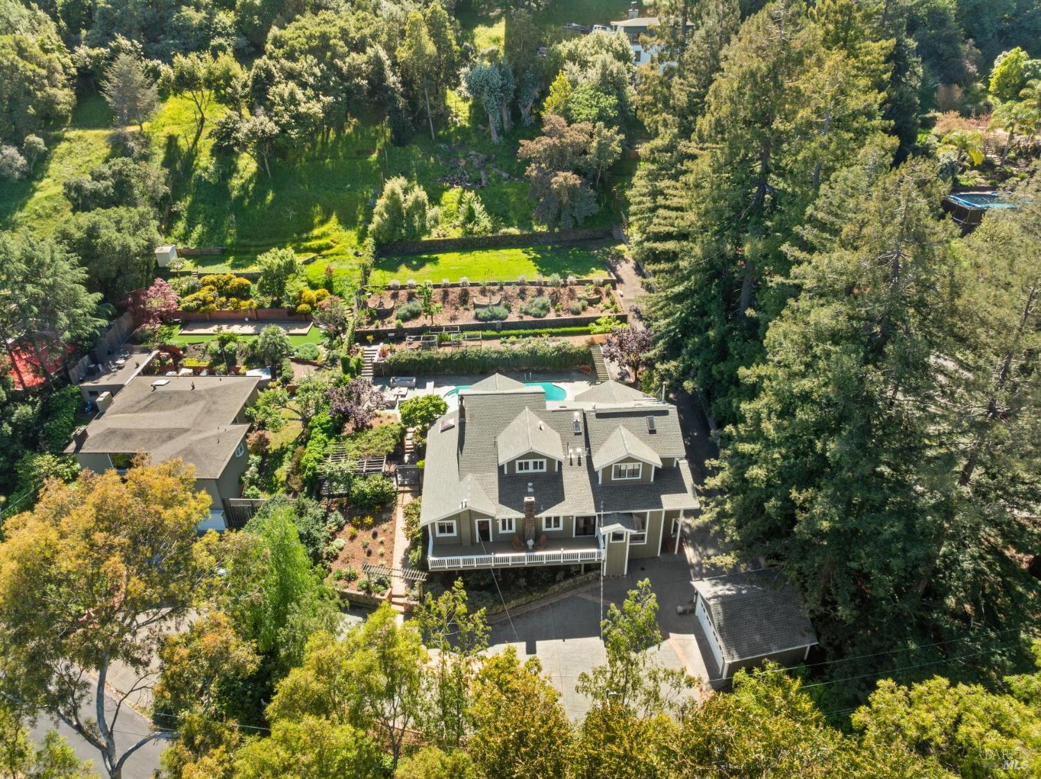47 Main Drive San Rafael, CA 94901 - Photo 4 of 92