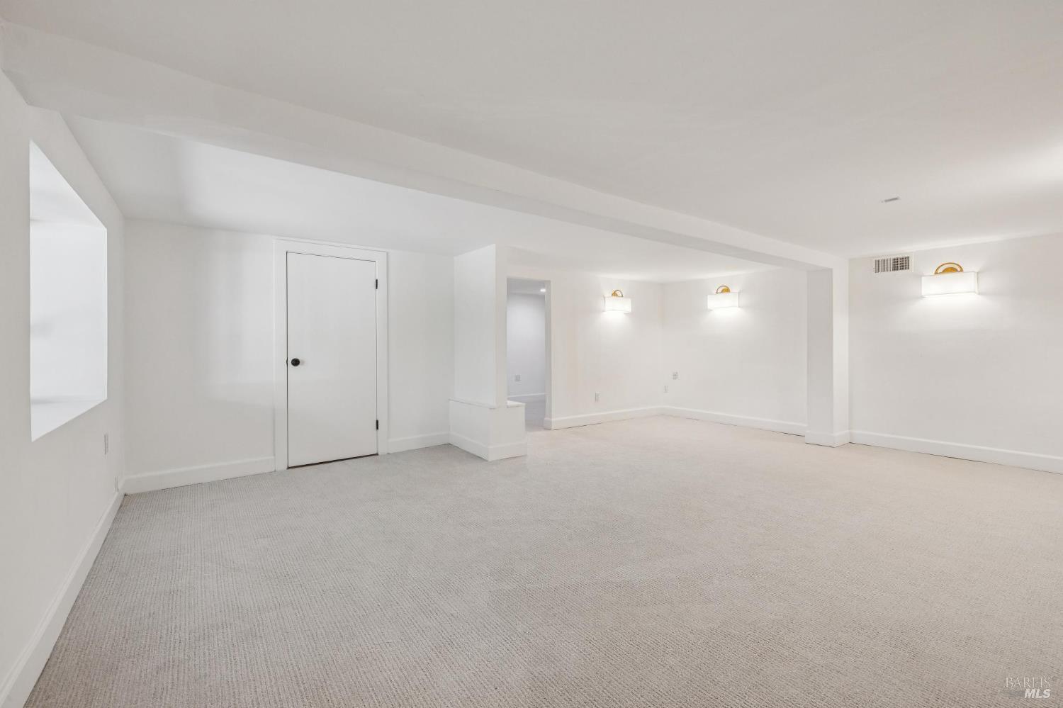 47 Main Drive San Rafael, CA 94901 - Photo 88 of 92 Large lower level bonus room