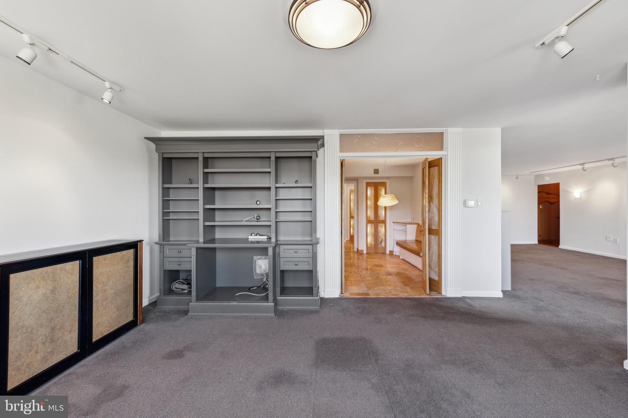 800 25th Street Northwest, Unit 605 Washington, DC 20037 - Photo 16 of 35 wooden view of an empty room with a window