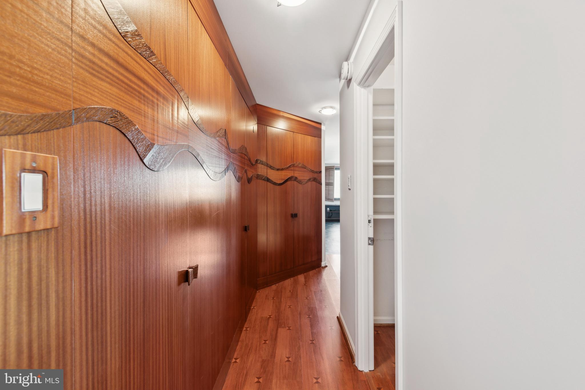 800 25th Street Northwest, Unit 605 Washington, DC 20037 - Photo 24 of 35 a view of a walk in closet