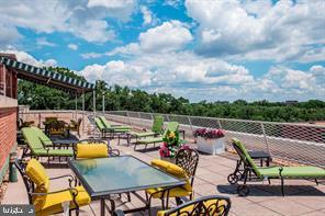 4301 Massachusetts Avenue Northwest, Unit 6007 Washington, DC 20016 - Photo 16 of 24