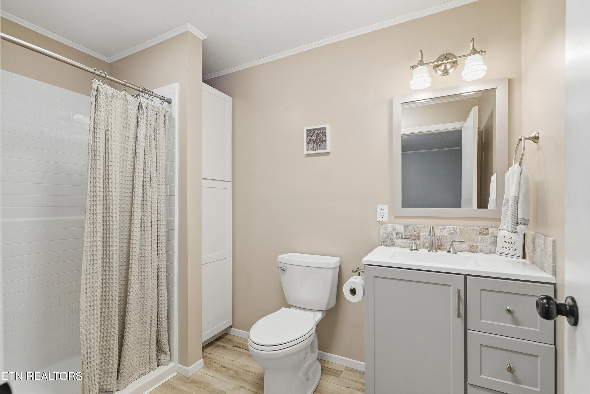 819 Rutledge Pike Blaine, TN 37709 - Photo 29 of 40 44_819_rutledge_pike_0128