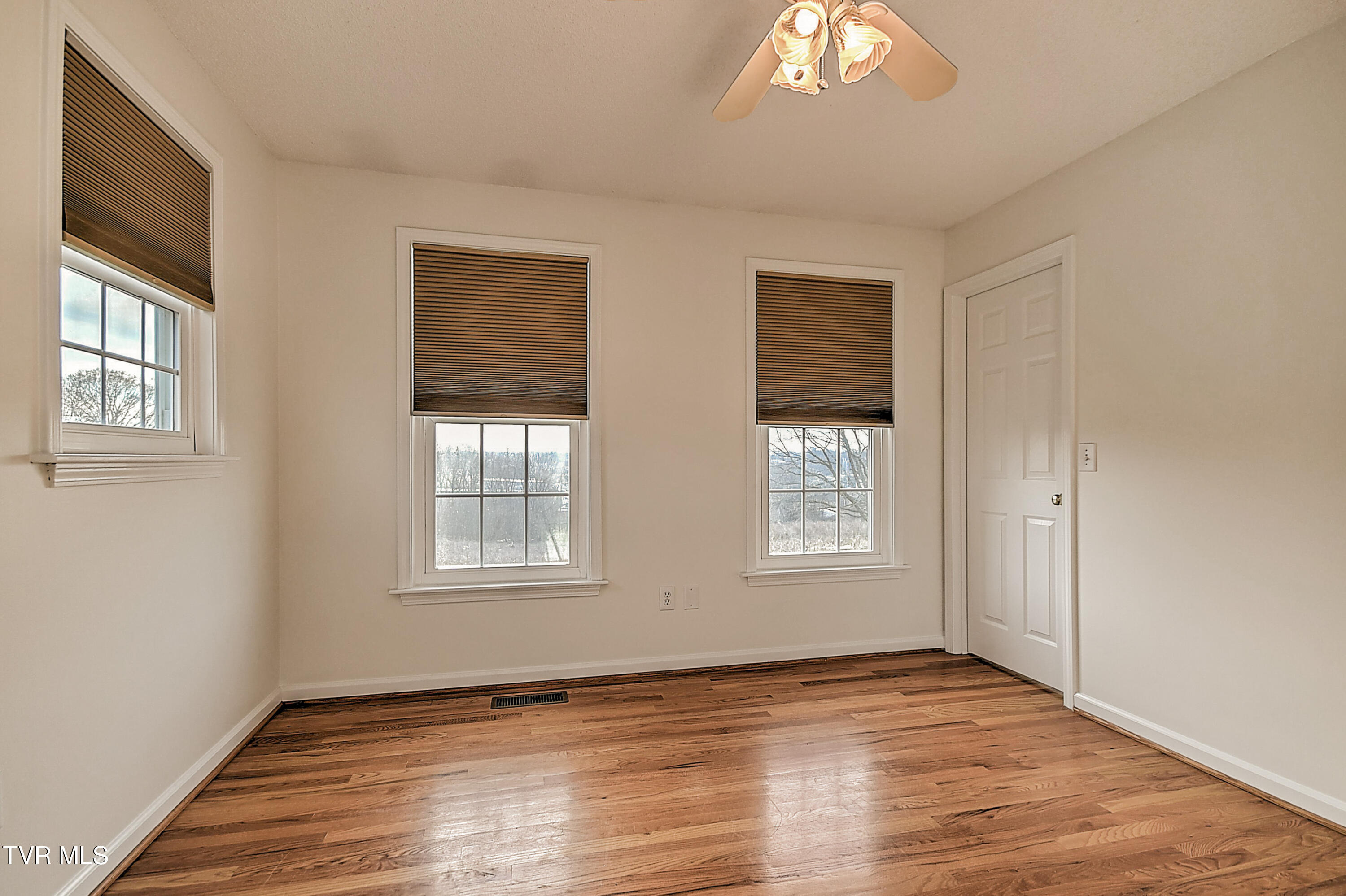 308 Roy Martin Road Gray, TN 37615 - Photo 26 of 65 308 Roy Martin KW-35