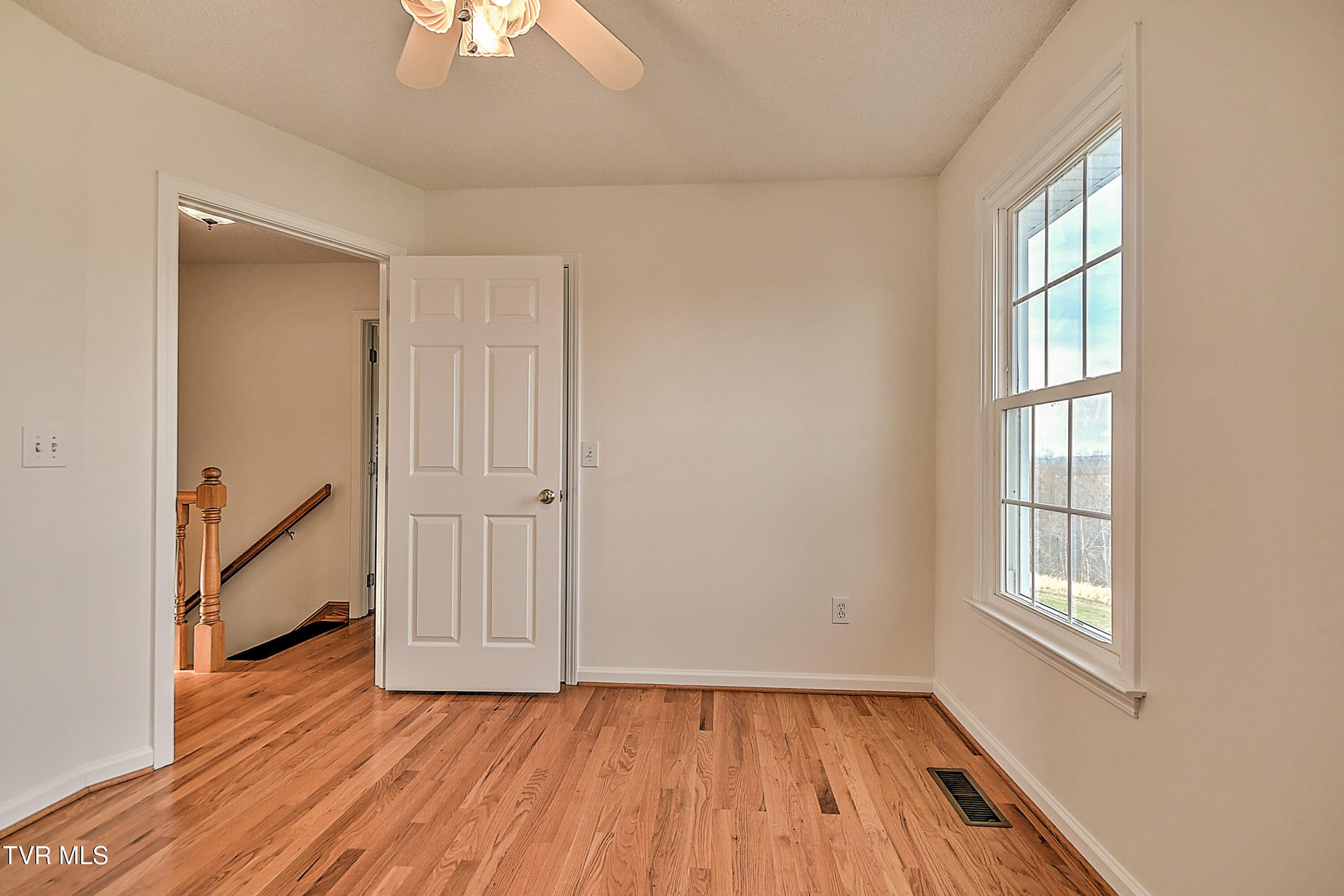 308 Roy Martin Road Gray, TN 37615 - Photo 29 of 65 308 Roy Martin KW-31