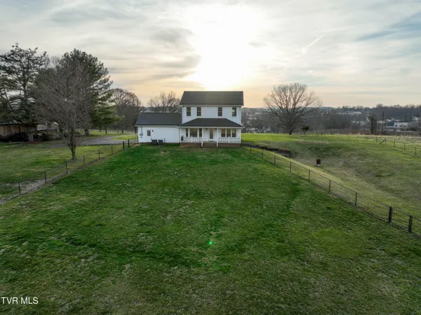 $739,000 | 308 Roy Martin Road, Gray, TN 37615