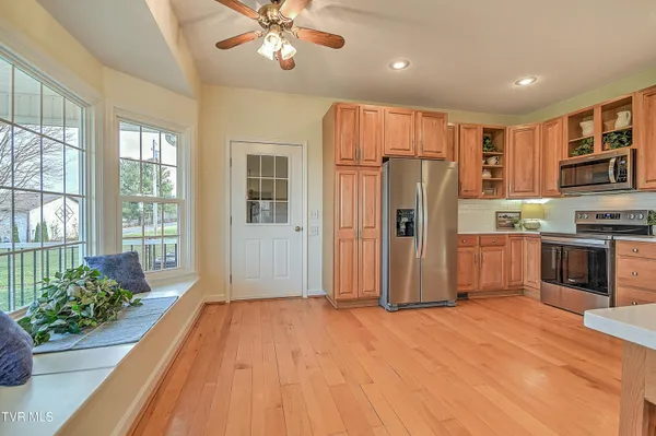 $739,000 | 308 Roy Martin Road, Gray, TN 37615
