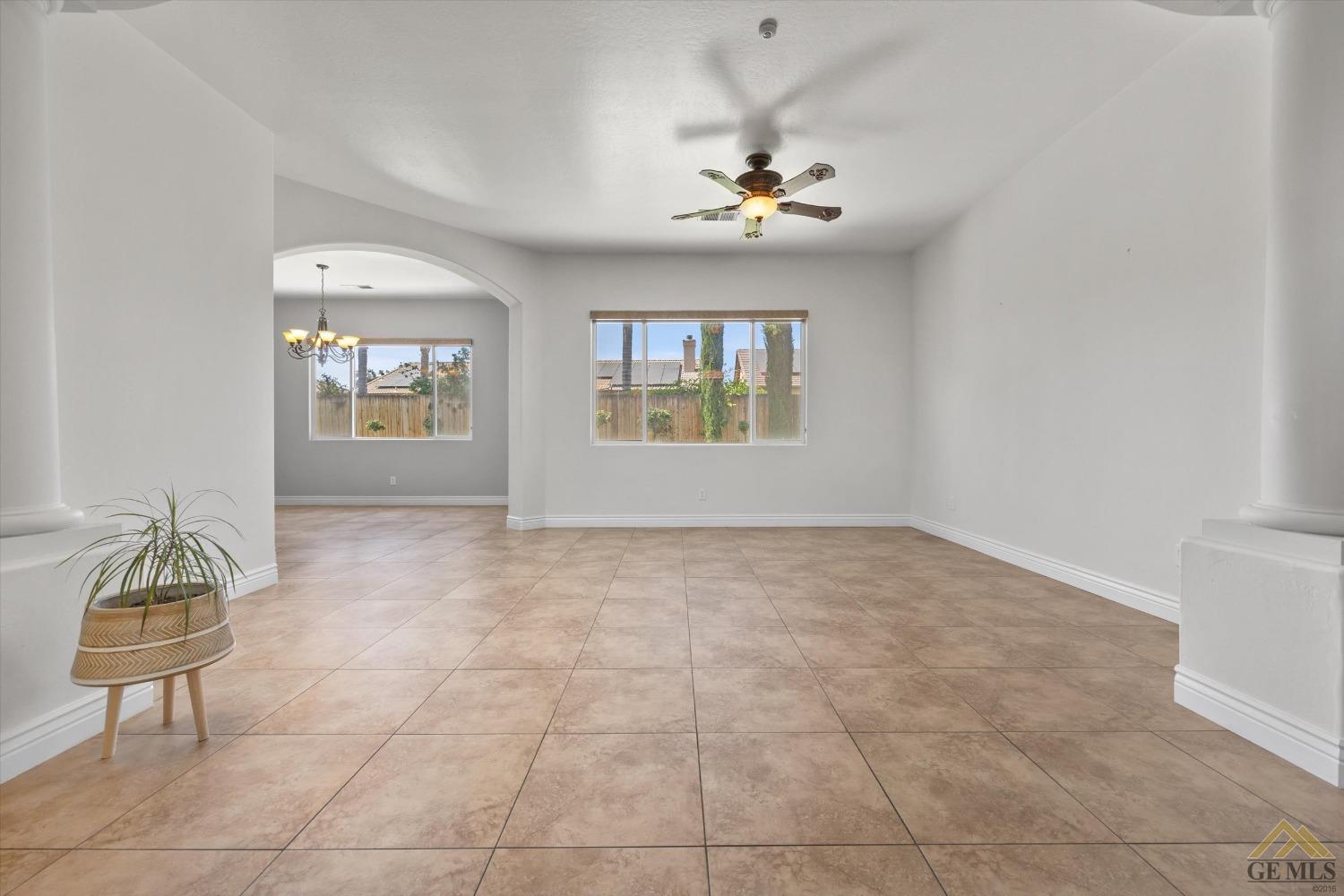 Undisclosed Address Bakersfield, CA 93311 - Photo 16 of 57 a view of an empty room and window