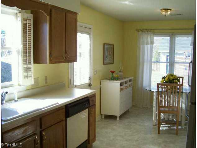 552 Covington Ridge Road Winston-Salem, NC 27107 - Photo 3 of 7 Other.