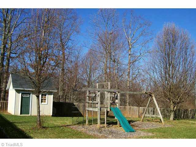 552 Covington Ridge Road Winston-Salem, NC 27107 - Photo 5 of 7 Other.