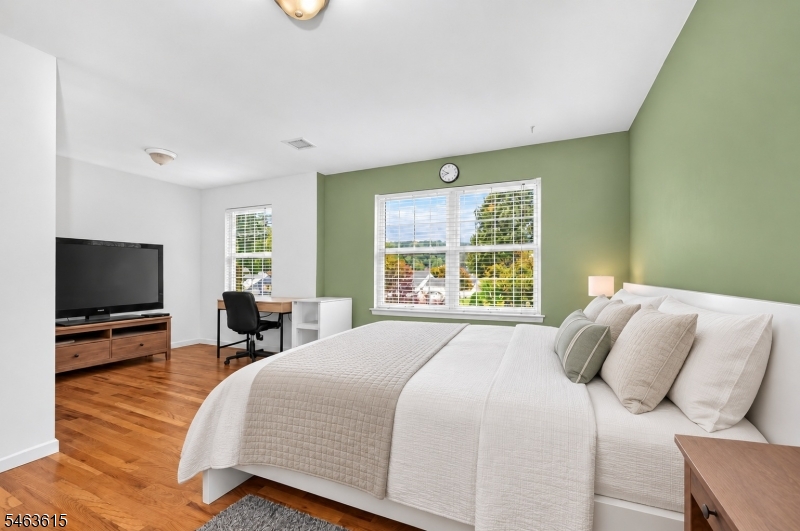 587 Greenbrook Road North Plainfield, NJ 07063 - Photo 16 of 33 Gallery Image 16