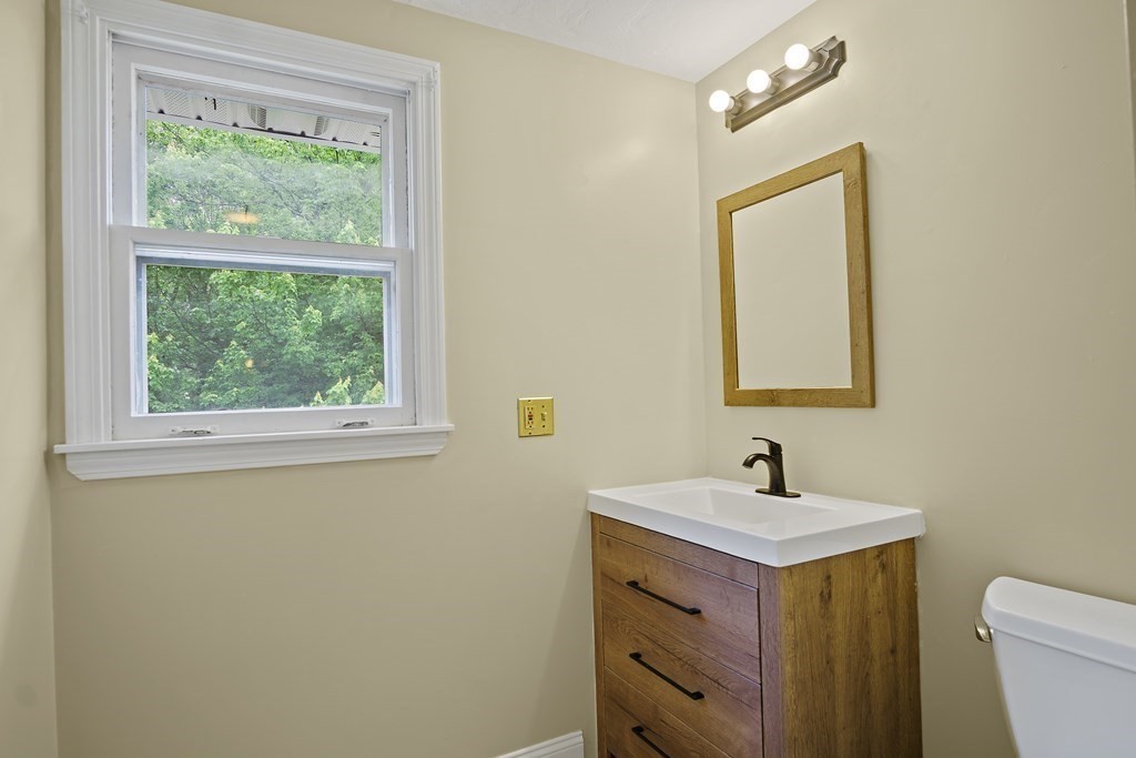 20 Lisa Road, Unit 20 Randolph, MA 02368 - Photo 17 of 35 Gallery Image 17