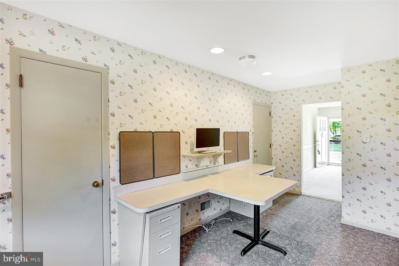 32 Fargreen Road Camp Hill, PA 17011 - Photo 11 of 25 Gallery Image 11