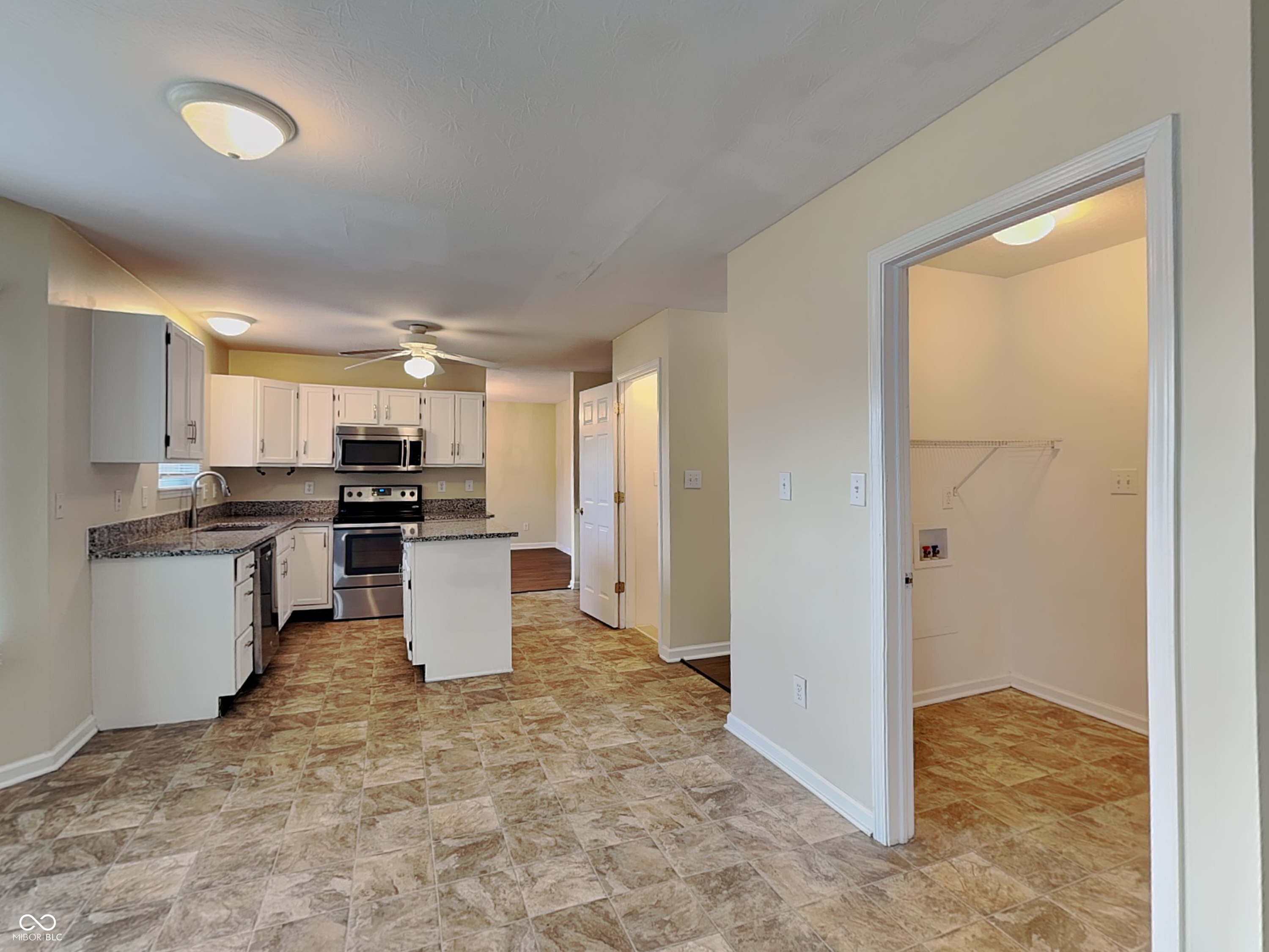 5348 Rippling Brook Way Carmel, IN 46033 - Photo 5 of 22