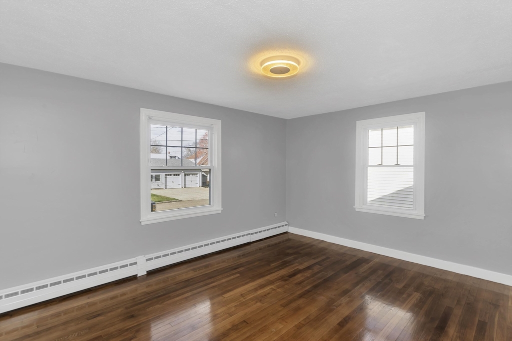 49 Bennett Street Chicopee, MA 01013 - Photo 27 of 41