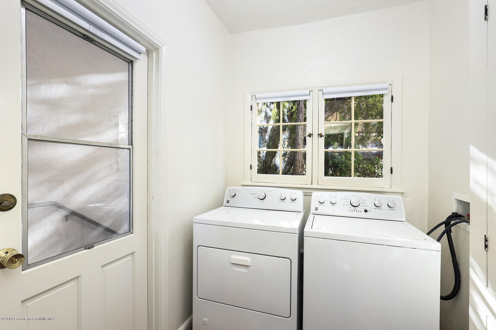 884 Old Mill Road Pasadena, CA 91108 - Photo 21 of 32 a utility room with dryer and washer