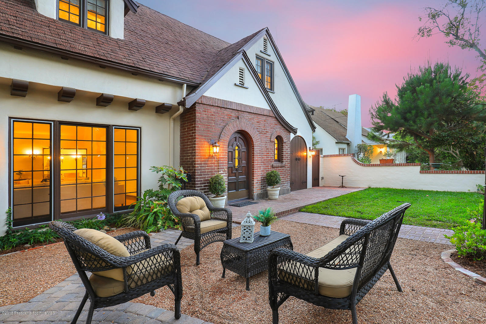 884 Old Mill Road Pasadena, CA 91108 - Photo 6 of 32 a view of a house with backyard and sitting area