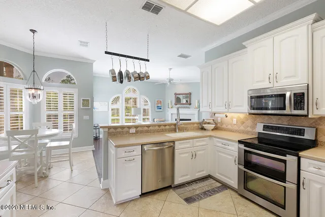 $4,200 | 1593 Blue Heron Lane North, Jacksonville Beach, FL 32250