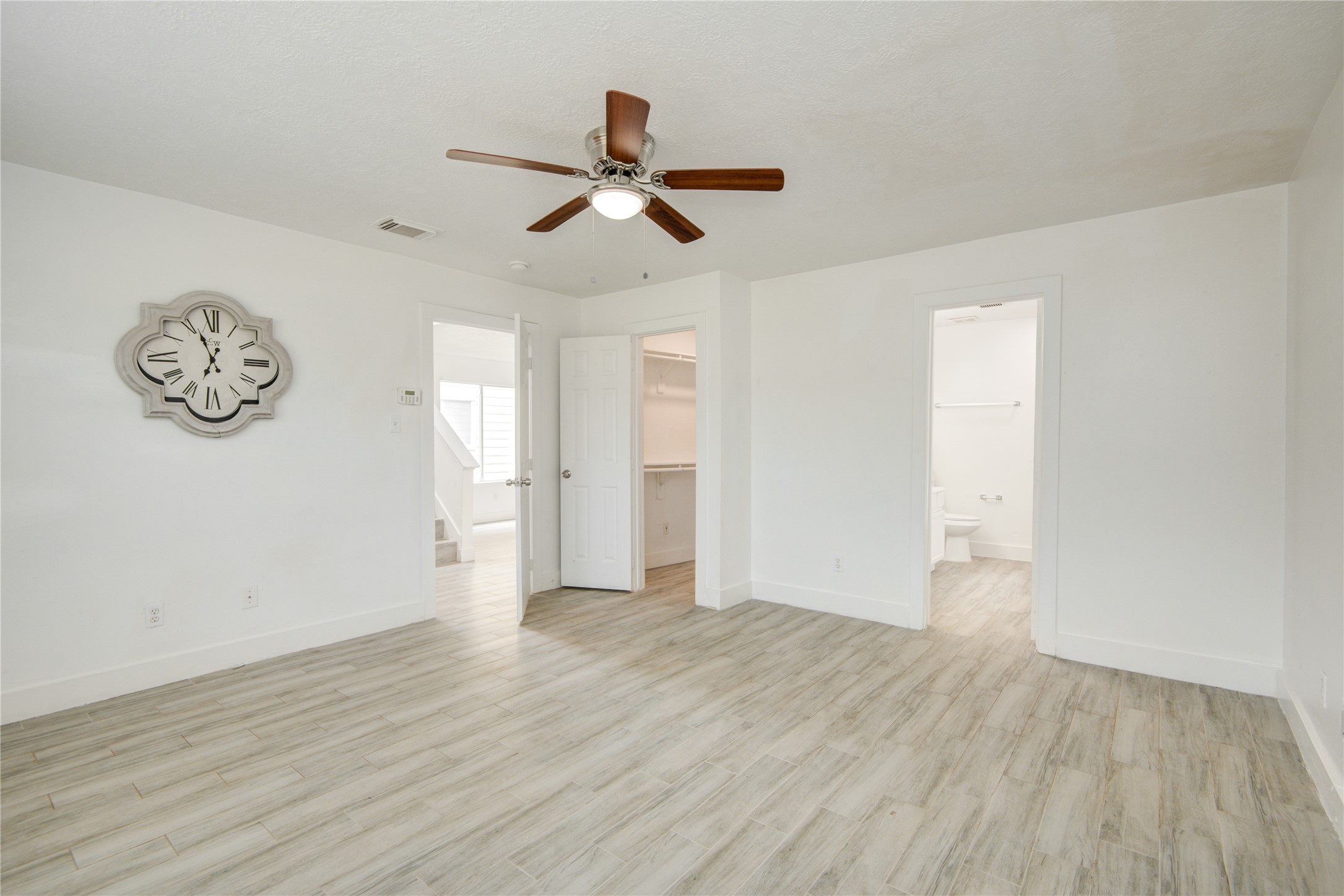 10023 Farrell Drive Houston, TX 77070 - Photo 14 of 26 wooden floor in an empty room