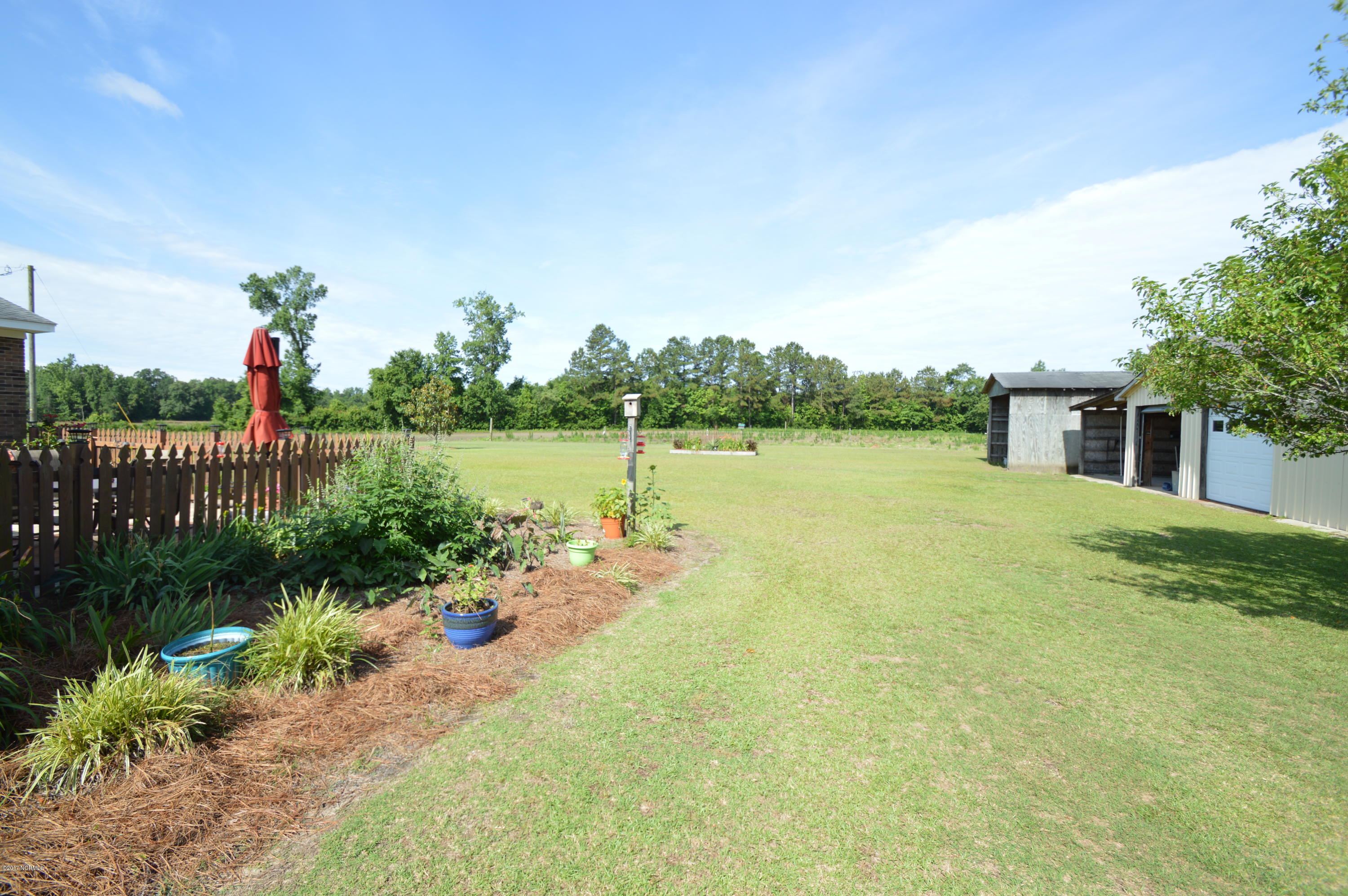 2019 Jolly Ole Field Road Grifton, NC 28530 - Photo 34 of 39 32