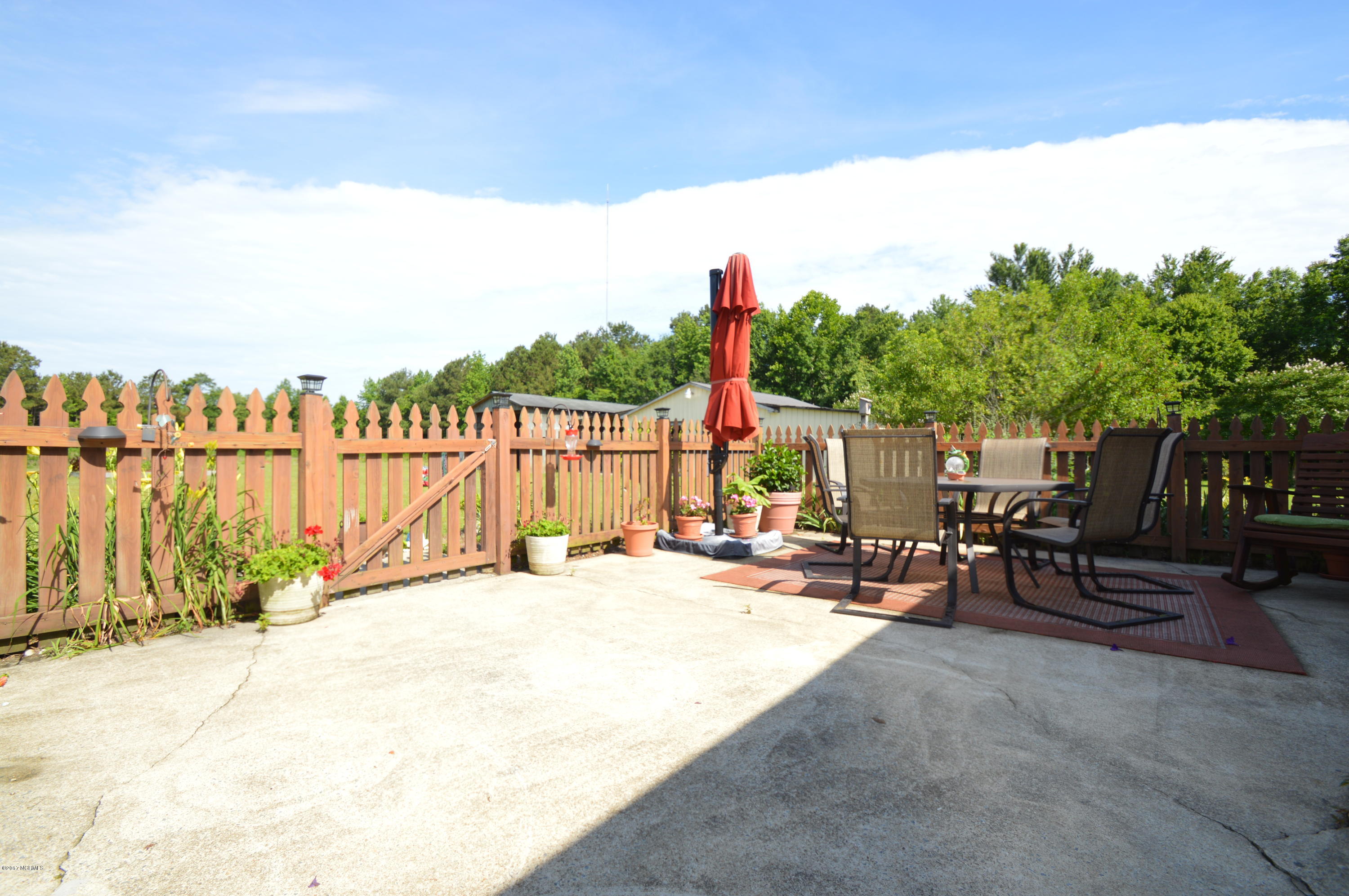 2019 Jolly Ole Field Road Grifton, NC 28530 - Photo 38 of 39 36