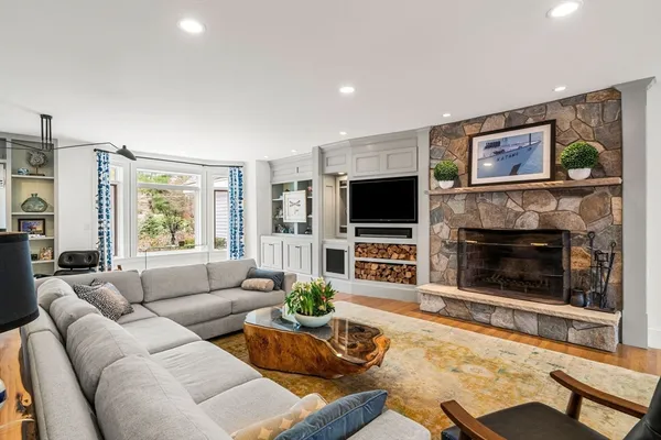 $1,789,000 | 48 Candlewood Drive, Topsfield, MA 01983