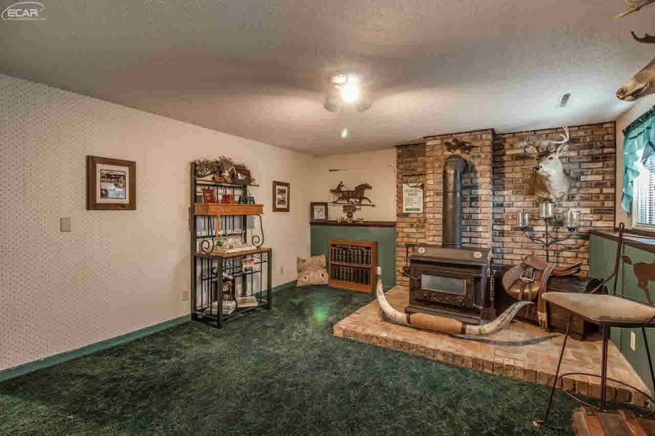 3082 North Henderson Road Davison, MI 48423 - Photo 12 of 36 21427864-11.JPG