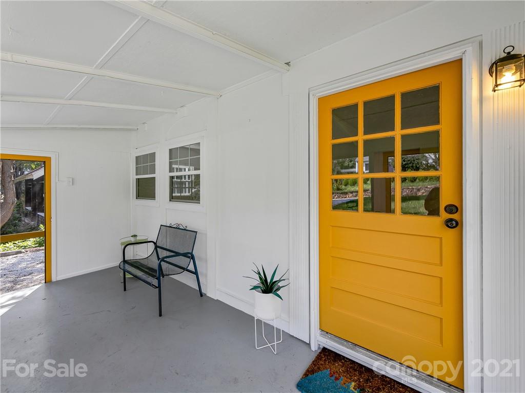 214 Edgewood Road Asheville, NC 28804 - Photo 4 of 12 Gallery Image 4