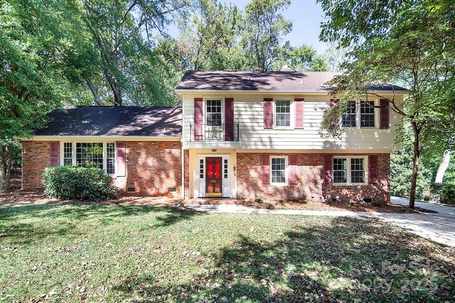 $625,000 | 2901 Goneaway Road, Charlotte, NC 28210