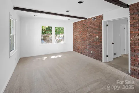 $625,000 | 2901 Goneaway Road, Charlotte, NC 28210