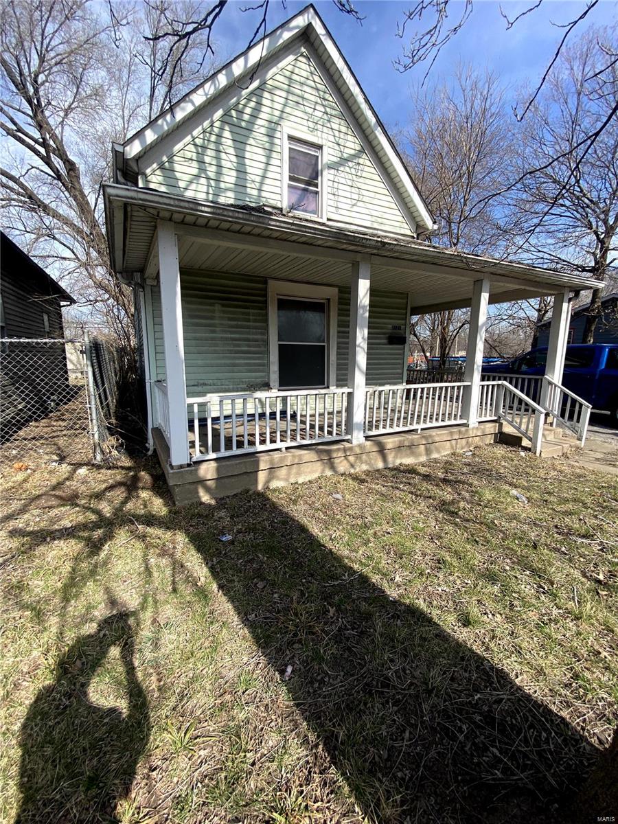 2021 Edwardsville Road Madison, IL 62060 - Photo 8 of 28