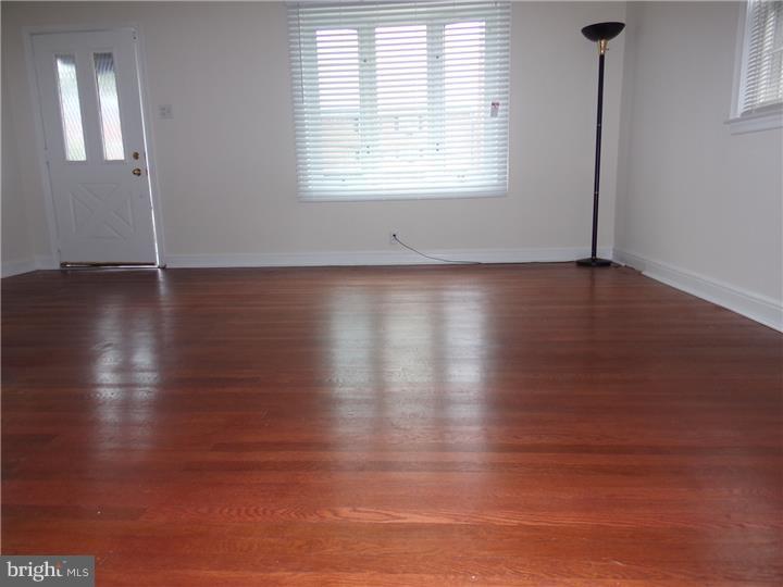 212 East County Line Road Hatboro, PA 19040 - Photo 3 of 16 Gallery Image 3