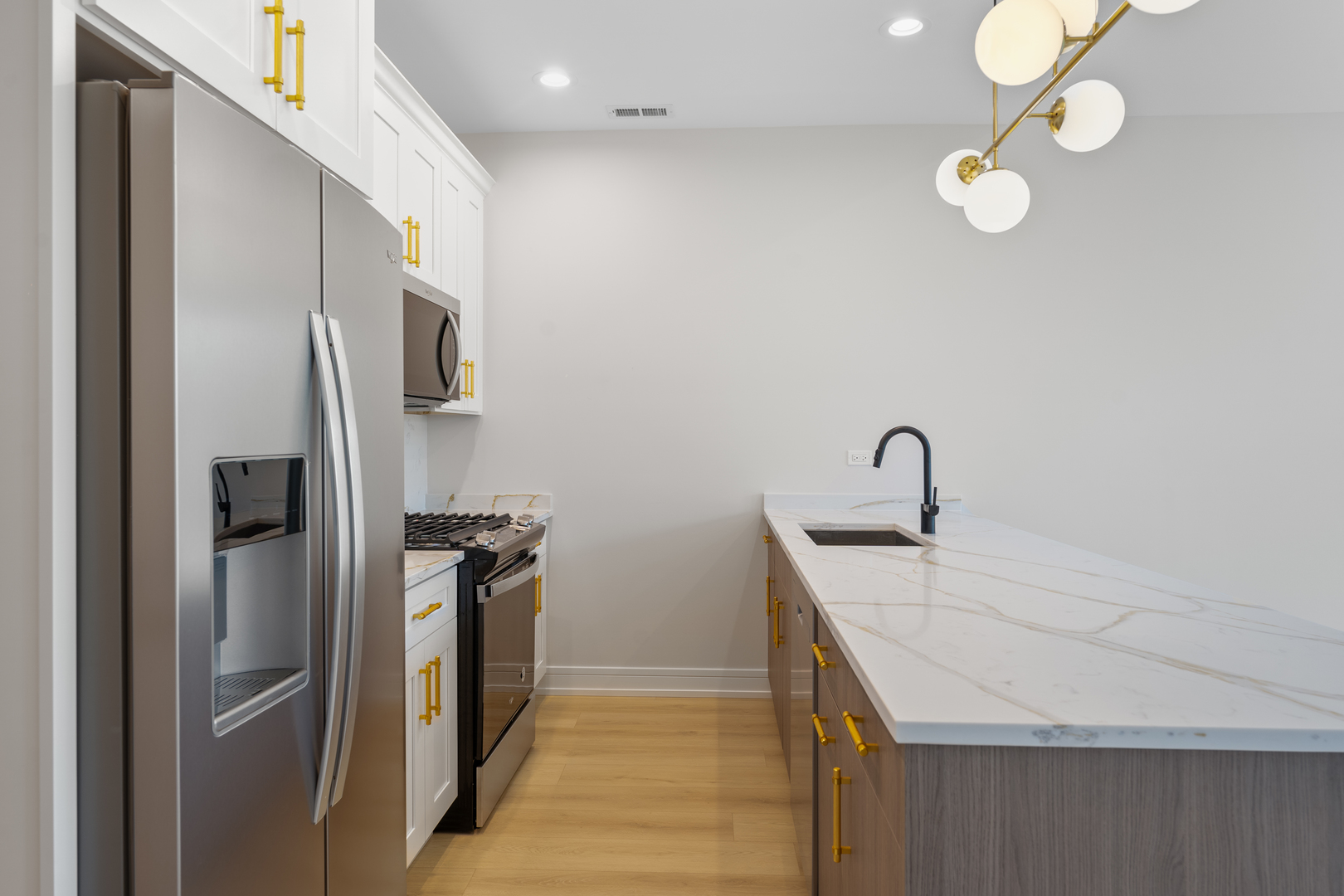 5004 South Prairie Avenue Chicago, IL 60615 - Photo 18 of 34