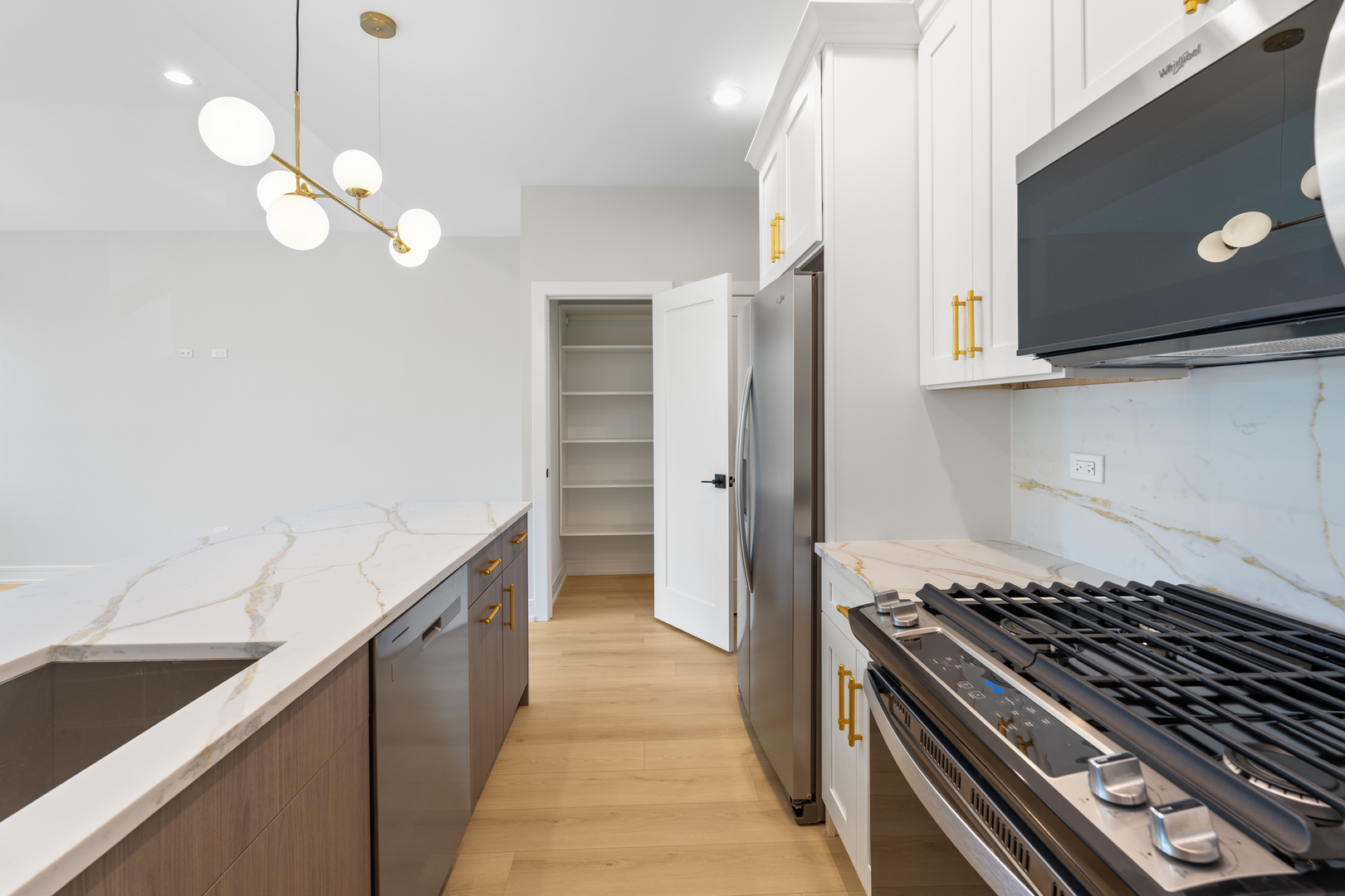 5004 South Prairie Avenue Chicago, IL 60615 - Photo 19 of 34