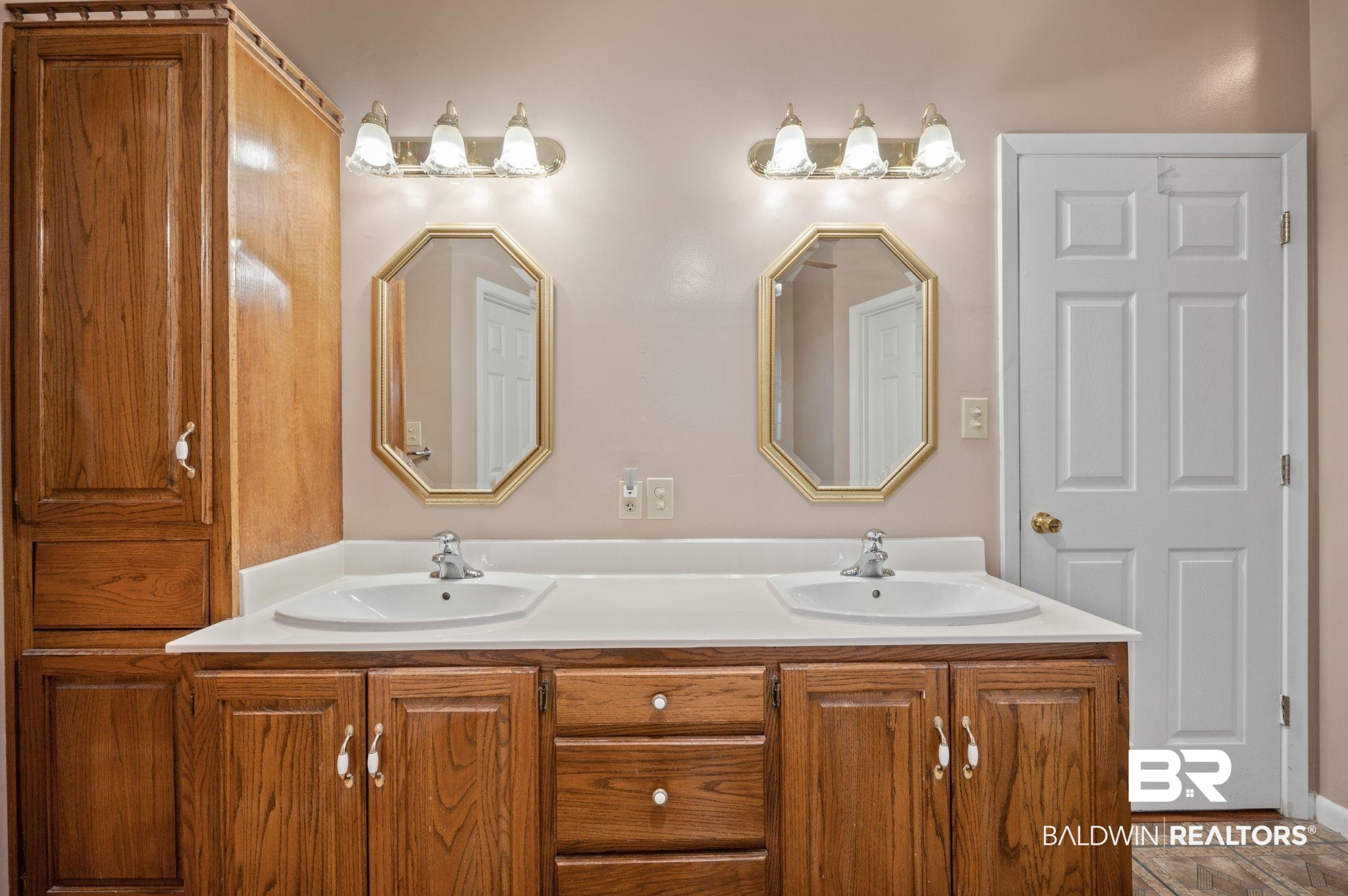 15801 Maytower Road Bay Minette, AL 36507 - Photo 24 of 43 Bathroom with vanity