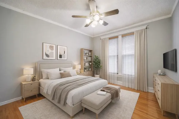$199,000 | 945 East Hyde Park Boulevard, Unit 2, Chicago, IL 60615