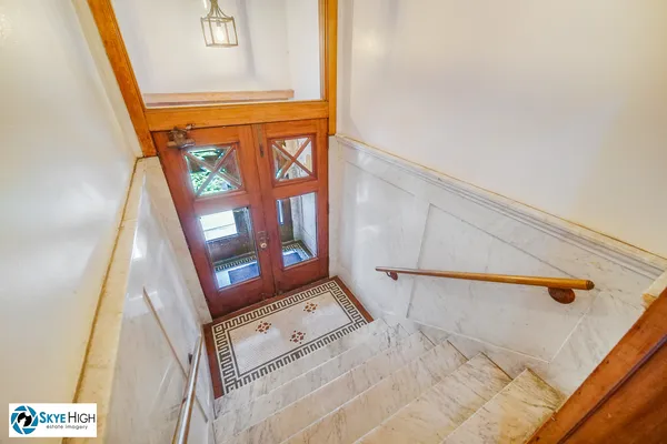 $199,000 | 945 East Hyde Park Boulevard, Unit 2, Chicago, IL 60615