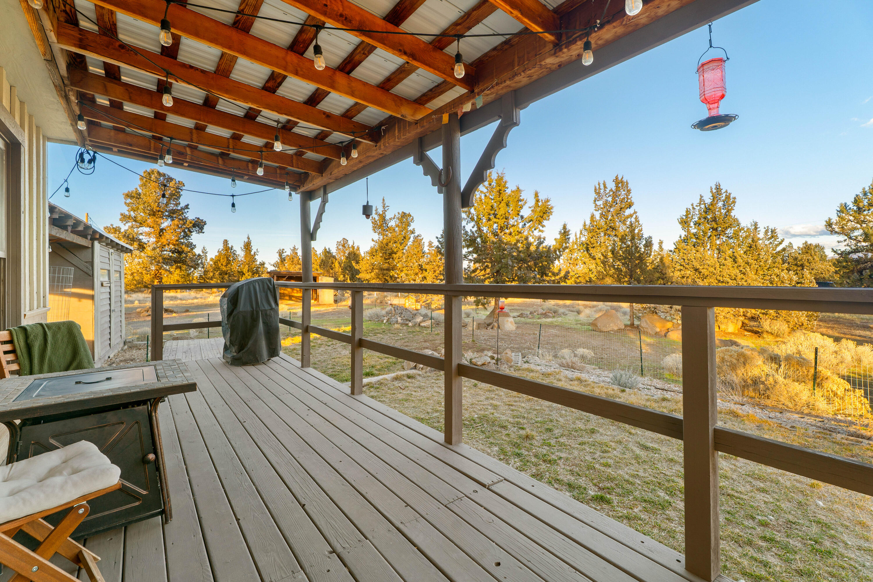 21150 Southwest Gift Road Bend, OR 97703 - Photo 34 of 47 Back Porch