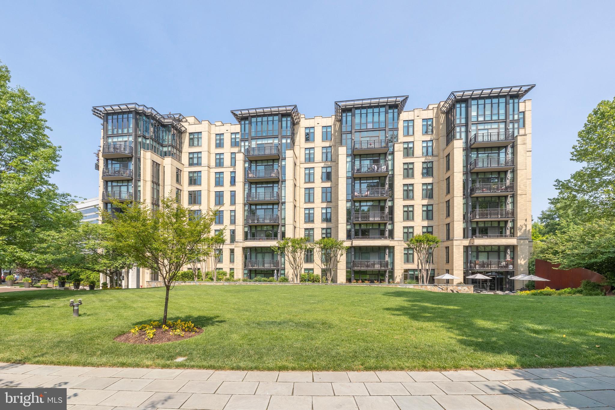 4301 Military Road Northwest, Unit 603 Washington, DC 20015 - Photo 3 of 35