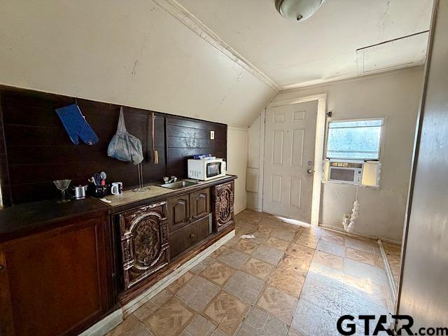 17159 County Road 1182 Flint, TX 75762 - Photo 17 of 29 a utility room with sink dryer and washer
