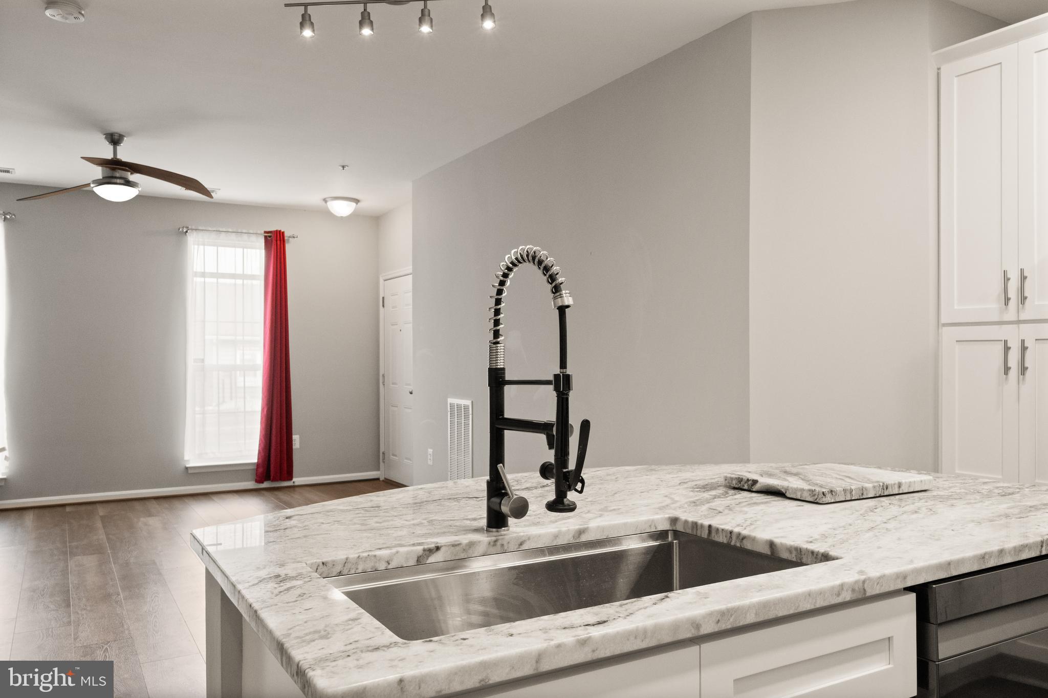 9541 Center Street Manassas, VA 20110 - Photo 22 of 42