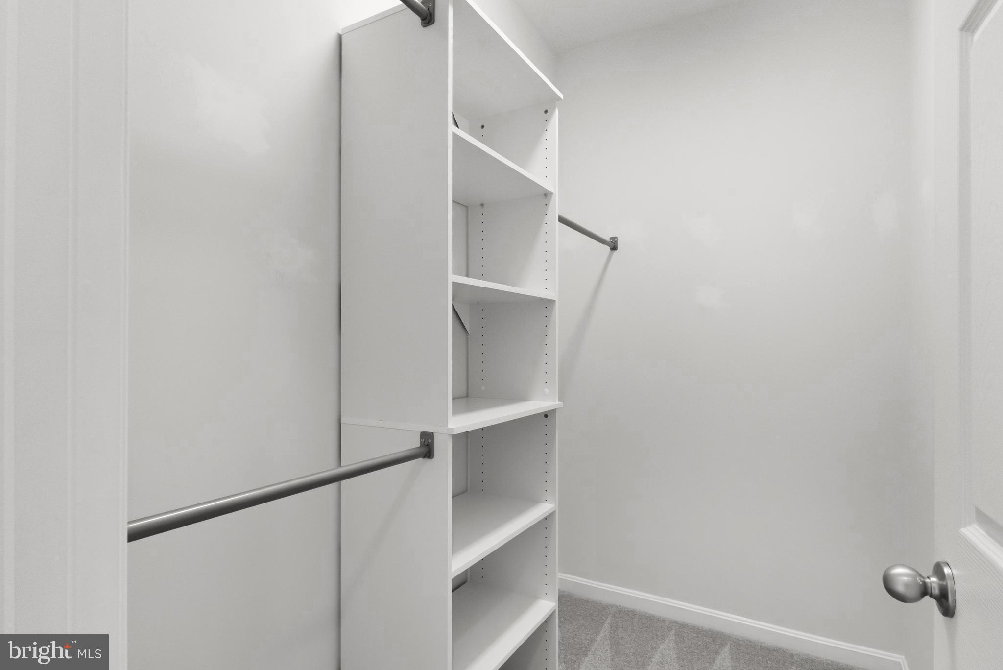 9541 Center Street Manassas, VA 20110 - Photo 29 of 42