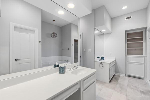 301 Bales Road, Unit 4 McAllen, TX 78503 - Photo 19 of 35 Gallery Image 19