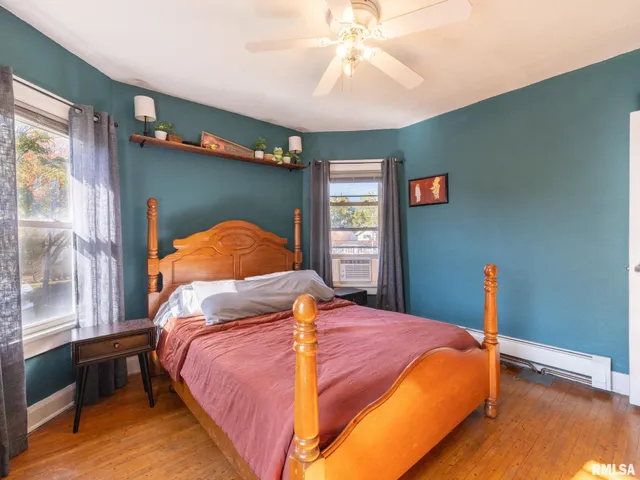 $175,000 | 700 East Maywood Avenue, Peoria, IL 61603