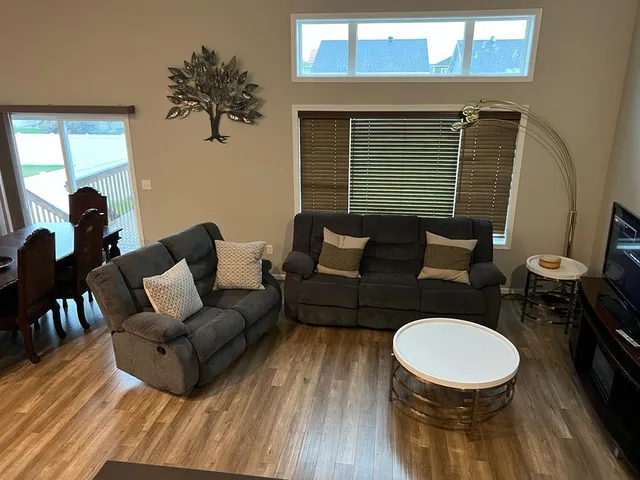 $2,400 | 1558 68th Avenue South, Fargo, ND 58104