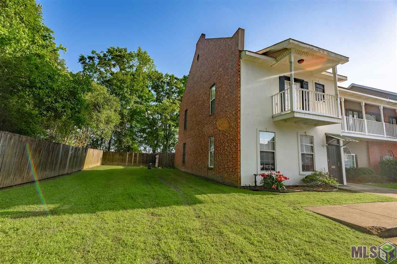 2111 Plantation Lane Baton Rouge, LA 70820 - Photo 3 of 13