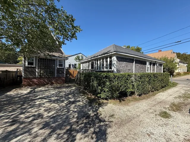 $2,375,000 | 6 Daggett Lane, Provincetown, MA 02657