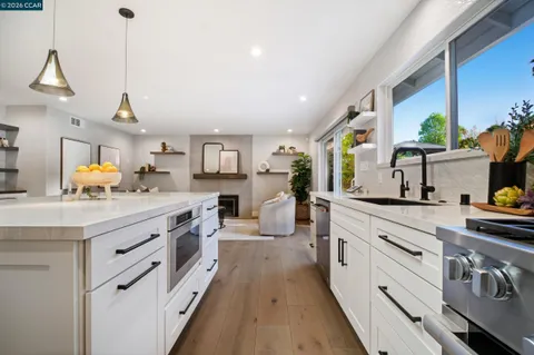 $1,899,000 | 230 Royal Palm Place, Danville, CA 94526