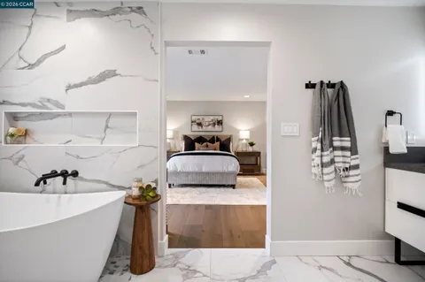 $1,899,000 | 230 Royal Palm Place, Danville, CA 94526