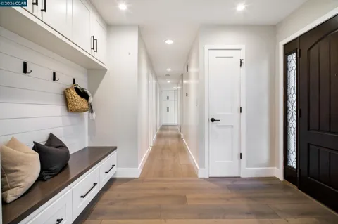 $1,899,000 | 230 Royal Palm Place, Danville, CA 94526