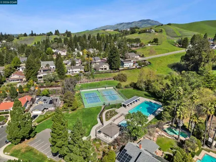 $1,899,000 | 230 Royal Palm Place, Danville, CA 94526